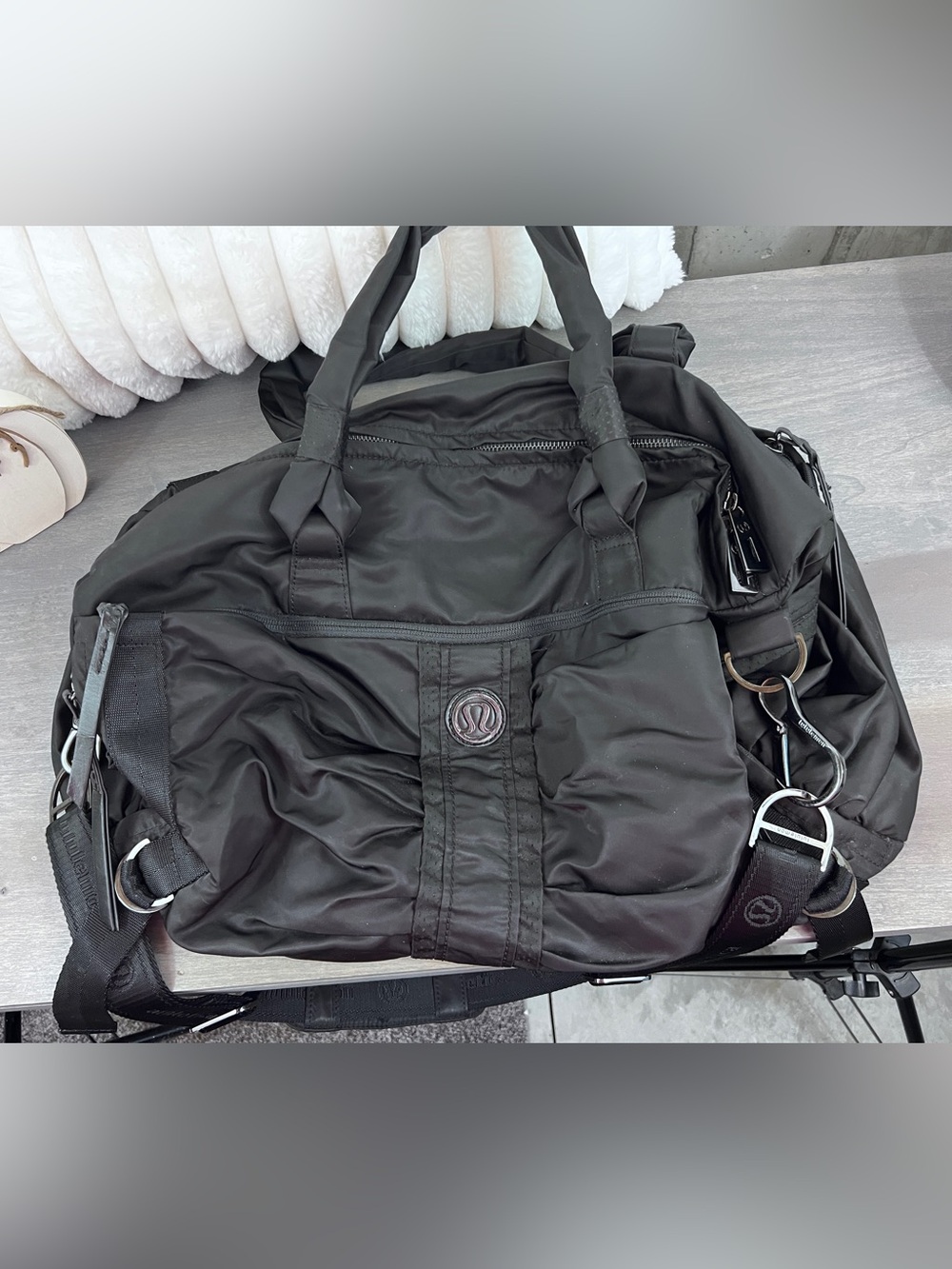 Lululemon Puffer Yoga Gym Bag Large Weekender, Black